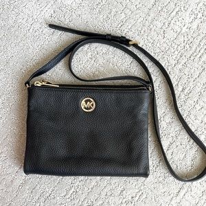 Michael Kors crossbody shoulder bag purse